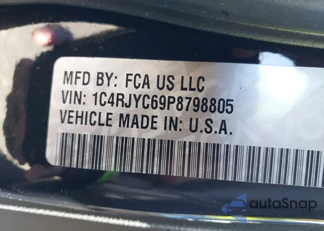 2023 Jeep Grand Cherokee 4Xe Trailhawk z USA, uszkodzony, nr VIN 1C4RJYC69P8798805